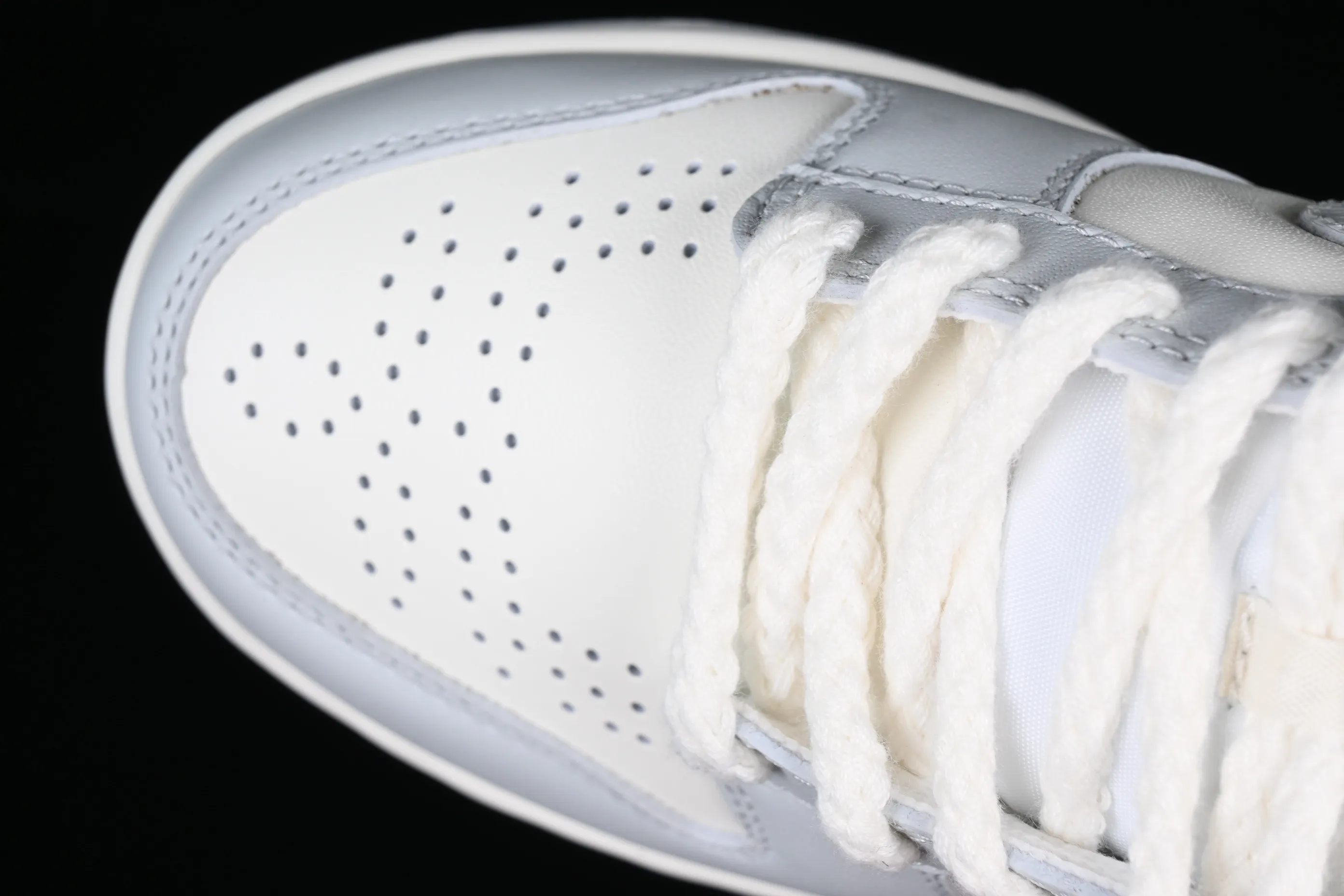 All categories Nk SB Dunk series Nk SB Dunk Low low-top sneakers Y version Nk Dunk Low "Needlework" embossed gray SB low-top sports and leisure sneakers FJ4553-133